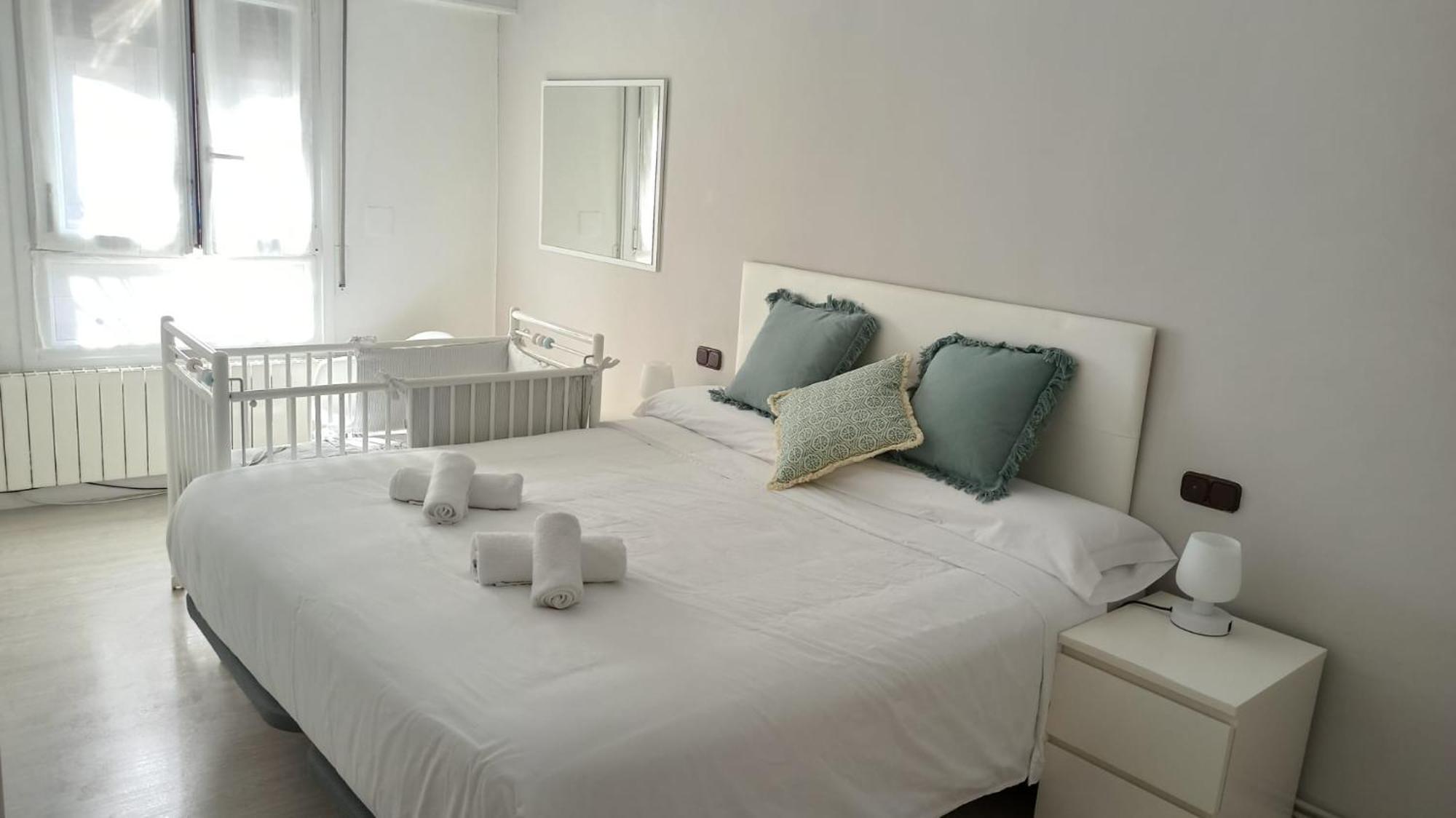 Ohana, Apartamento-Parking Privado Gratis-Centrico-Wifi-Ascensor-Sin Cuestas-82M2 Bermeo Buitenkant foto